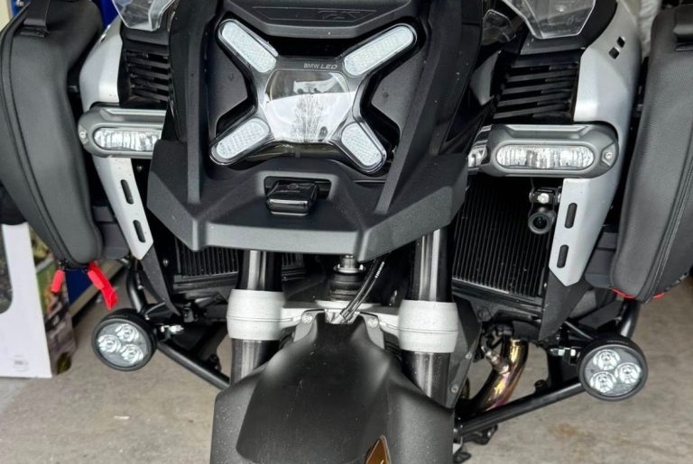 BMW GS Motorcycle fitted with INNOVV Cameras, EZCAN Manager and Denali Lights